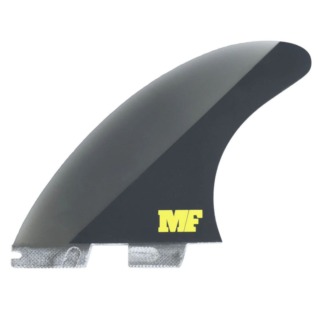 Black surf fin with yellow logo on a white background