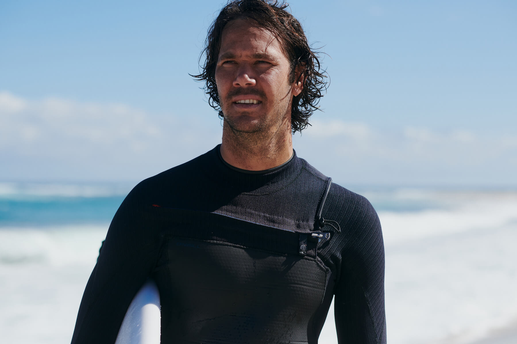 O'Niell Mens Wetsuit for surfing