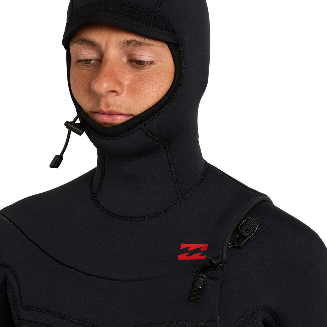 Attached hood on the Billabong Absolute Ultra wetsuit