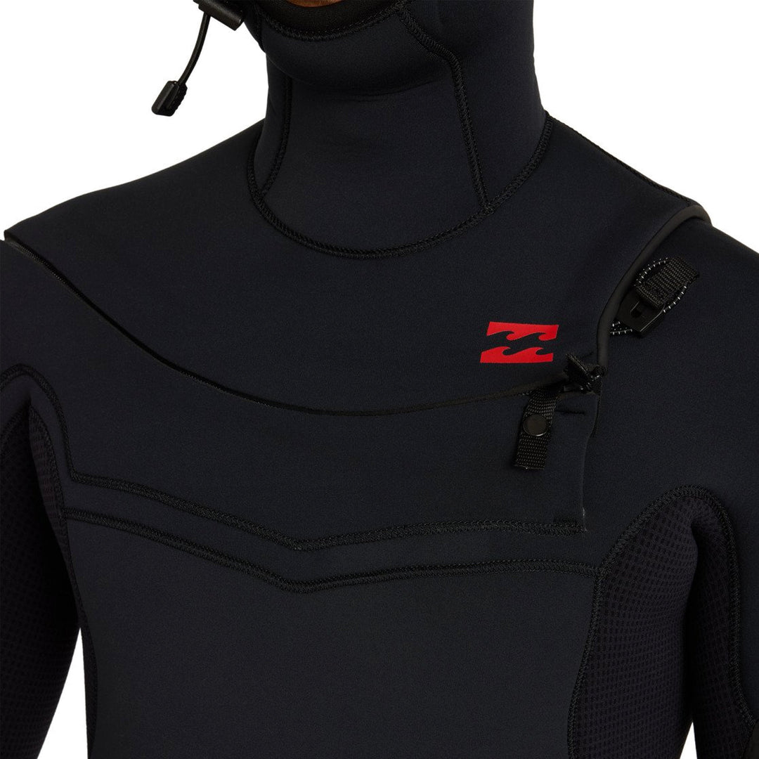 S-Zip chest zip entry on the Absolute Ultra wetsuit