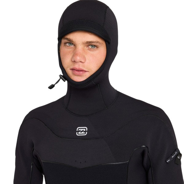 Attached hood on the Billabong Furnace Ultra wetsuit