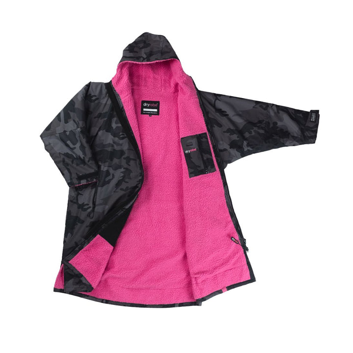 Dryrobe Advance Changing Robe Long Sleeved - Black Camo / Pink