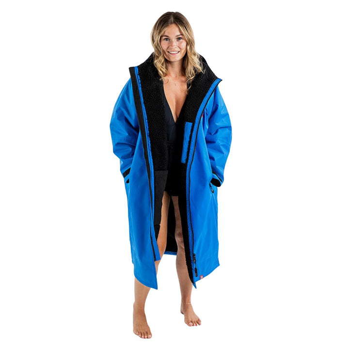 Dryrobe Advance Changing Robe mit langen Ärmeln – Kobaltblau/Schwarz 