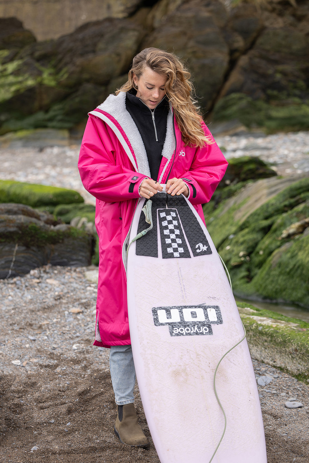 Changing Robe Pink Dryrobe Advance Changing Robe Long Sleeved Pink / Light Grey – Surfdock ...
